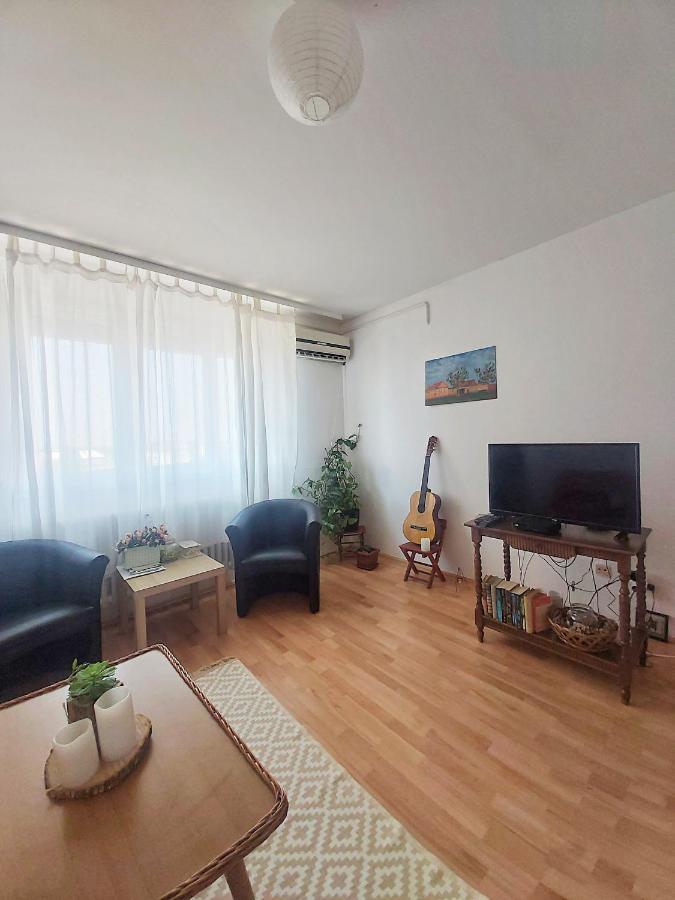 Sunshine Apartment Pančevo Zewnętrze zdjęcie